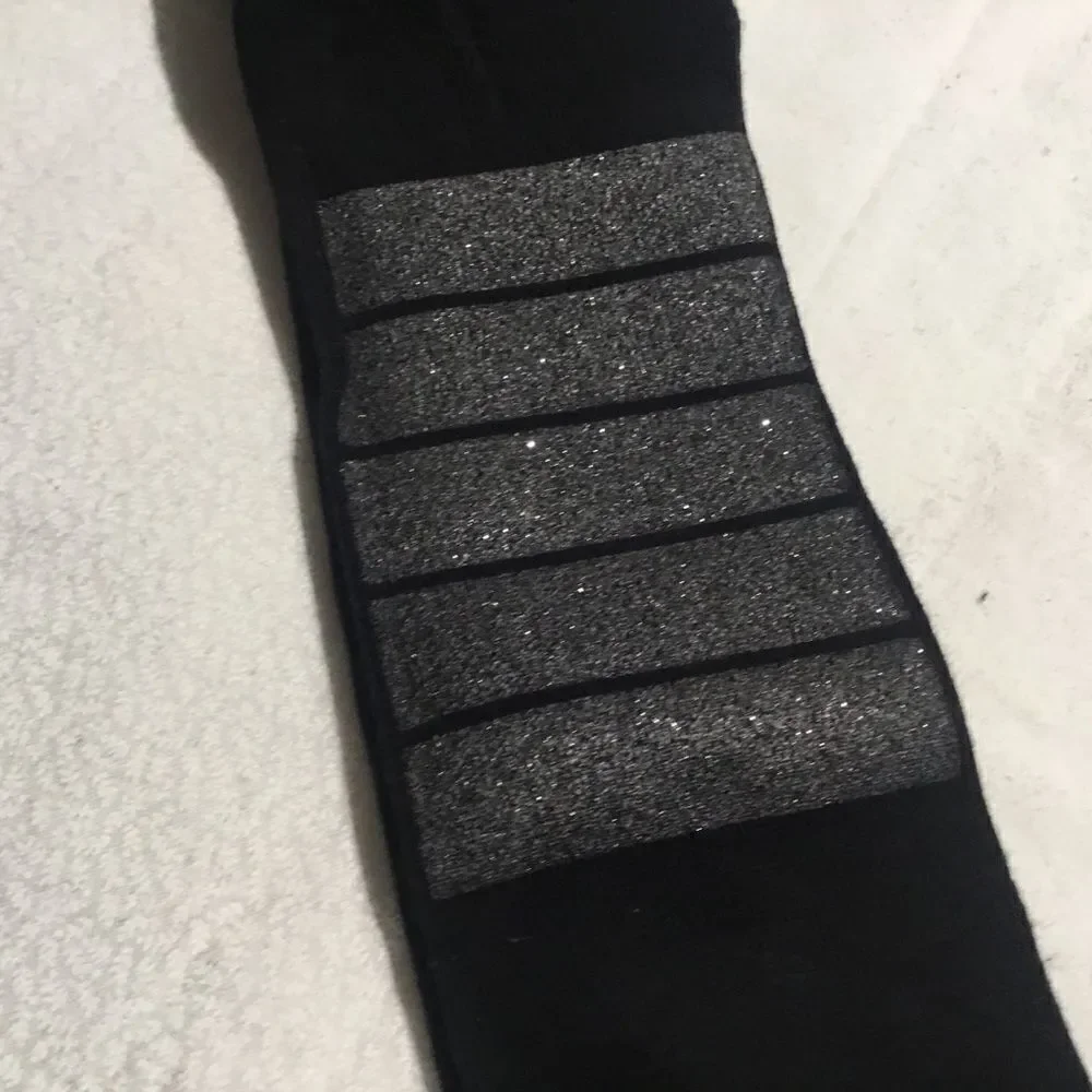 COPY - NWT Sz 4 Girls Tights Black w/Silver Stripes 3/$20
